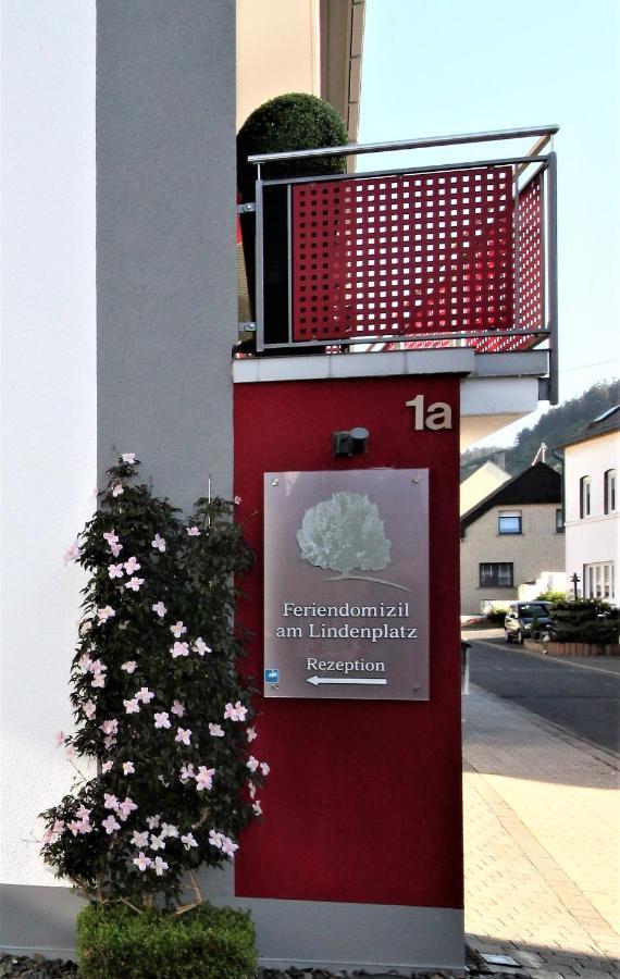 Feriendomizil Am Lindenplatz Hotel Bullay Exterior photo